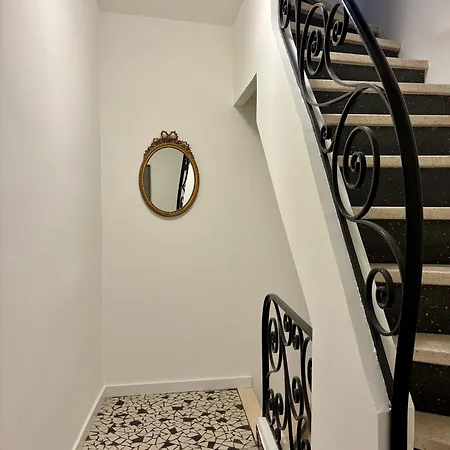 La Table Du Chevalier - Cite